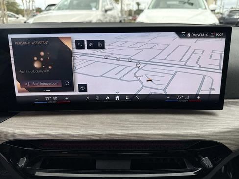 Used 2025 BMW 330i Sedan image 29