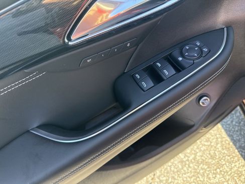 Used 2023 Buick Envision Essence w/ Sport Touring Package image 14