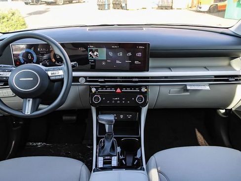 New 2026 Hyundai Tucson SEL image 14