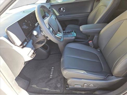 New 2026 Hyundai Ioniq 5 SEL image 11