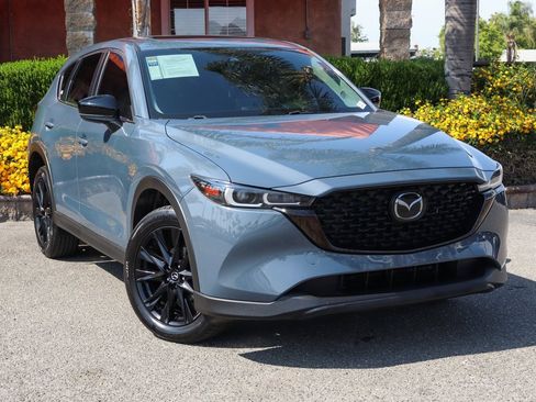 Used 2022 MAZDA CX-5 Carbon Edition image 2