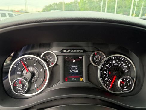 New 2026 RAM 2500 Big Horn AWD/4WD image 19