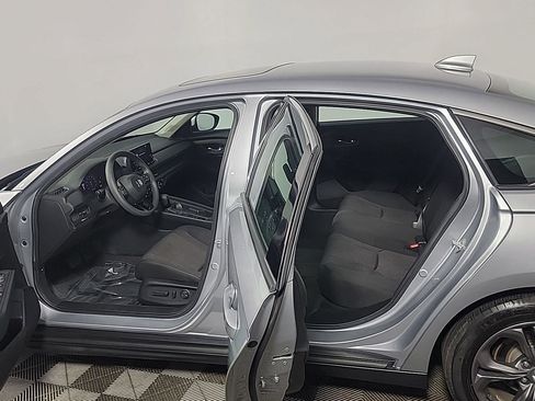 Certified 2023 Honda Accord EX image 16