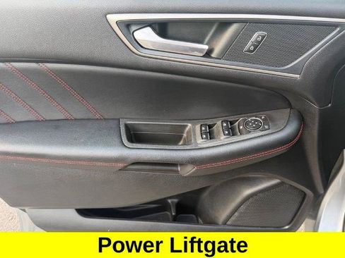 Certified 2022 Ford Edge ST-Line AWD/4WD image 13