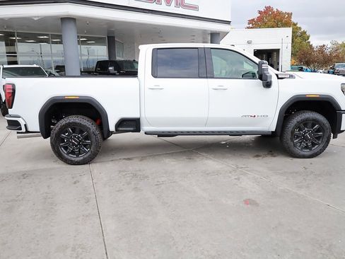 New 2026 GMC Sierra 3500 AT4 w/ AT4 Premium Plus Package image 7