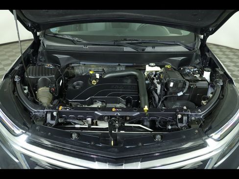 Used 2023 Chevrolet Equinox LT image 17