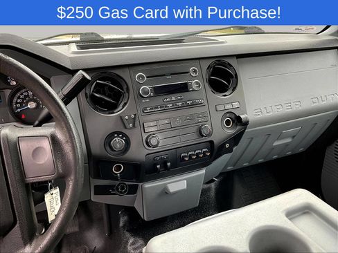 Used 2015 Ford F250 XL w/ Power Equipment Group AWD/4WD image 13