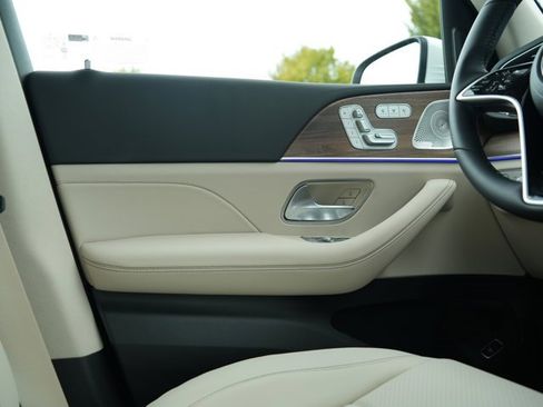 Used 2026 Mercedes-Benz GLE 350 4MATIC image 25