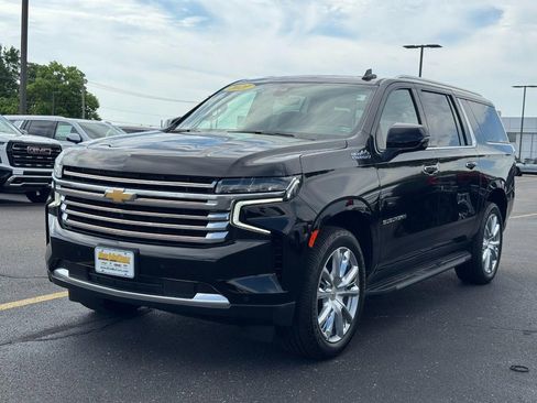 Certified 2021 Chevrolet Suburban High Country AWD/4WD image 8