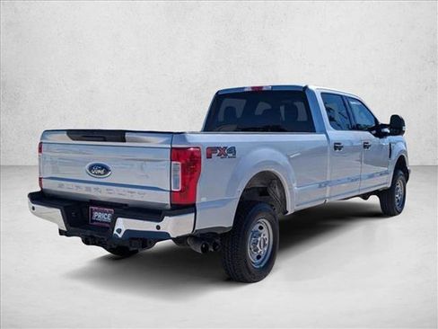 Used 2019 Ford F250 XLT w/ XLT Value Package image 5