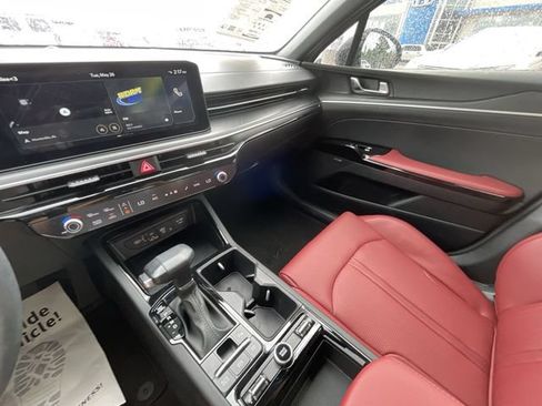 Used 2025 Kia K5 GT-Line w/ GT-Line Premium Package FWD image 12
