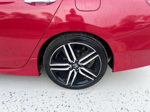 Used 2016 Honda Accord Sport image 25