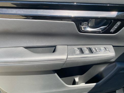 Used 2025 Honda CR-V EX-L image 36