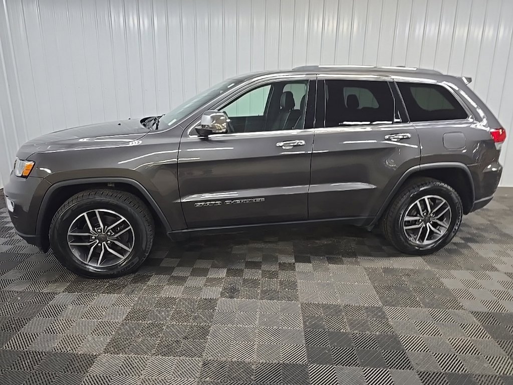 Used 2020 Jeep Grand Cherokee Limited AWD/4WD image 5