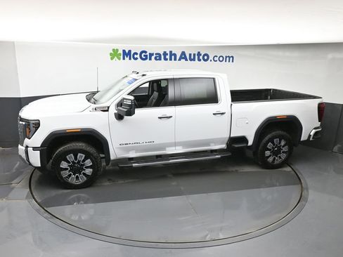 Used 2025 GMC Sierra 2500 Denali w/ Technology Package image 26