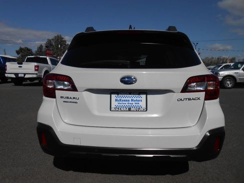 Used 2018 Subaru Outback 2.5i Limited image 8