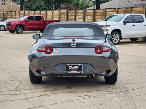 Used 2025 MAZDA MX-5 Miata Grand Touring RWD image 13