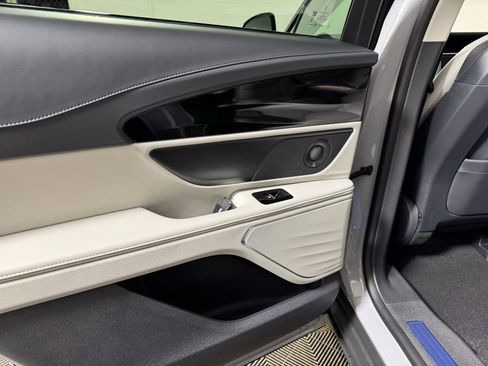 New 2026 Lincoln Nautilus Premier w/ Equipment Group 102A image 49