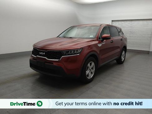 Used 2022 Kia Sorento LX image 1