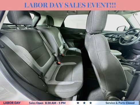 Used 2023 Chevrolet TrailBlazer LT w/ Convenience Package AWD/4WD image 25