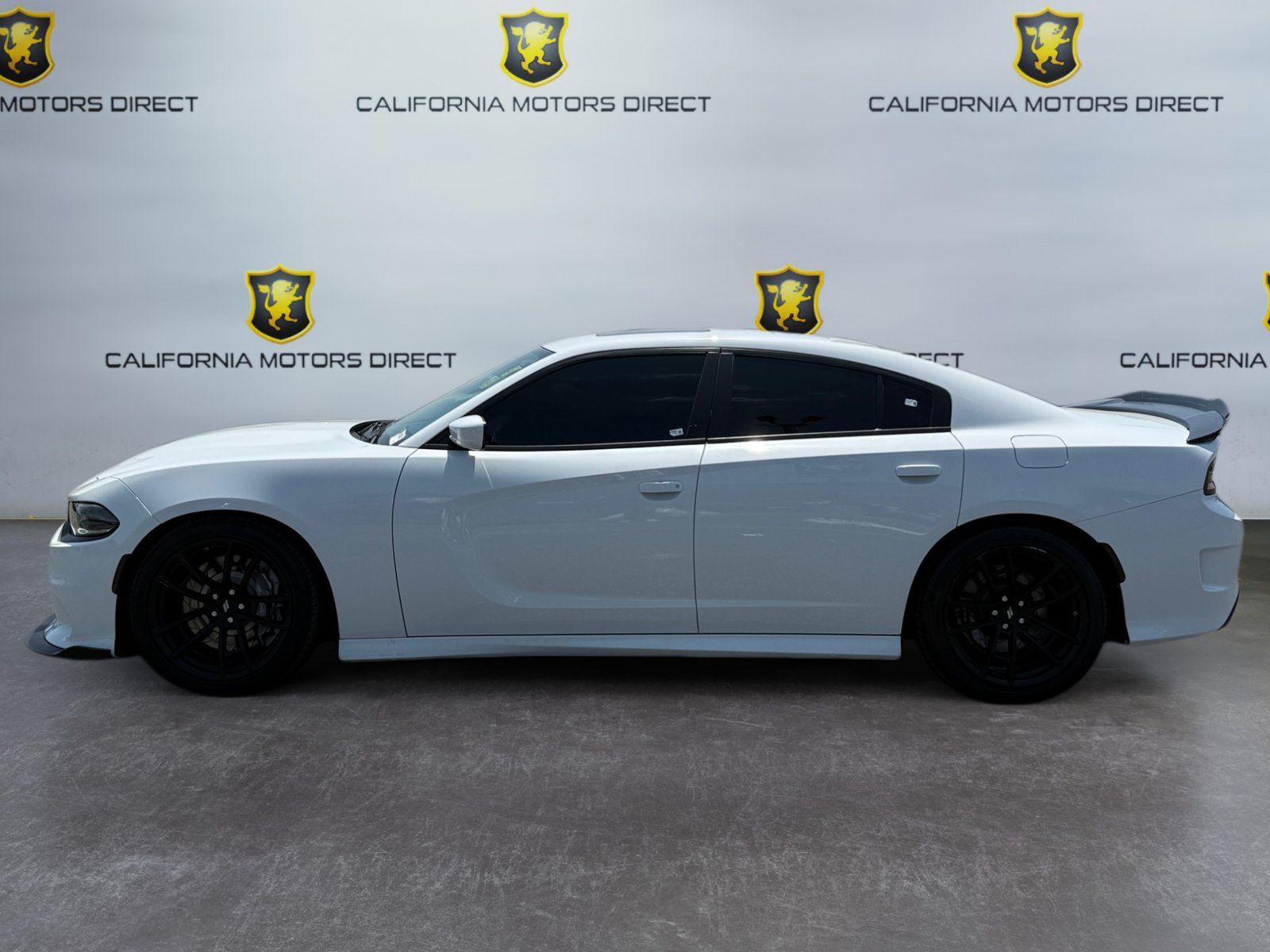 Used 2019 Dodge Charger Scat Pack w/ Daytona Edition Group RWD image 2