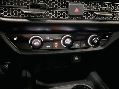 Used 2023 Honda HR-V Sport image 25