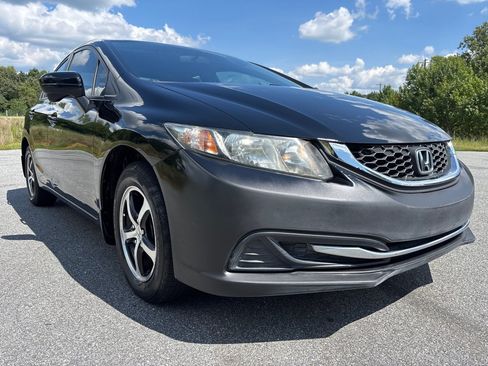 Used 2015 Honda Civic SE image 7