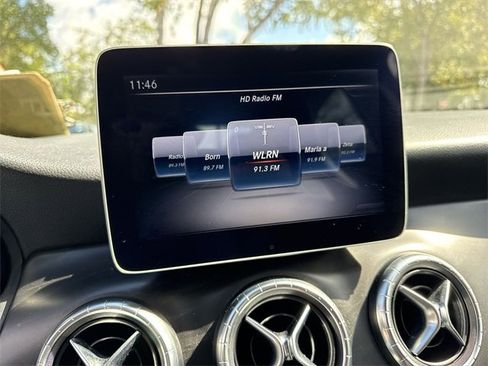 Used 2019 Mercedes-Benz CLA 250 CLA 250 image 16