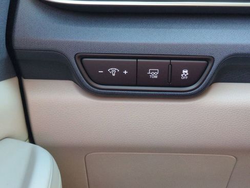 New 2026 Kia Carnival EX image 18