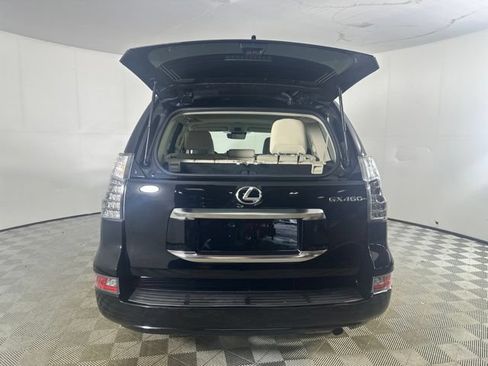 Used 2023 Lexus GX 460 Premium w/ Premium Package AWD/4WD image 12