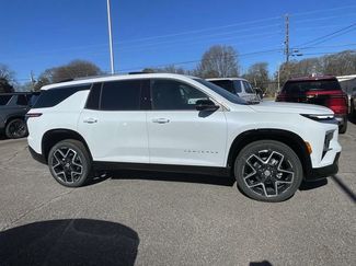 New 2026 Chevrolet Traverse High Country video 2