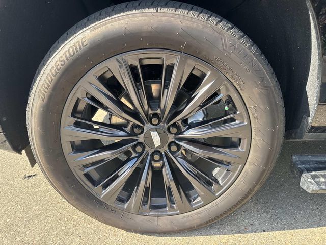 Used 2025 Cadillac Escalade Sport w/ LPO, ONYX Package AWD/4WD image 7