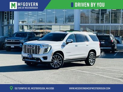 Used 2025 GMC Yukon Denali w/ Sun & Power Step Package