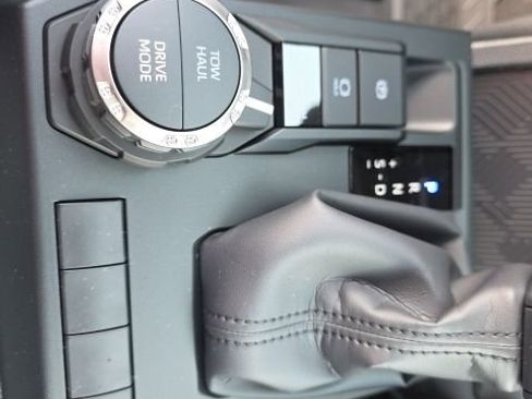 New 2026 Toyota 4Runner SR5 image 22