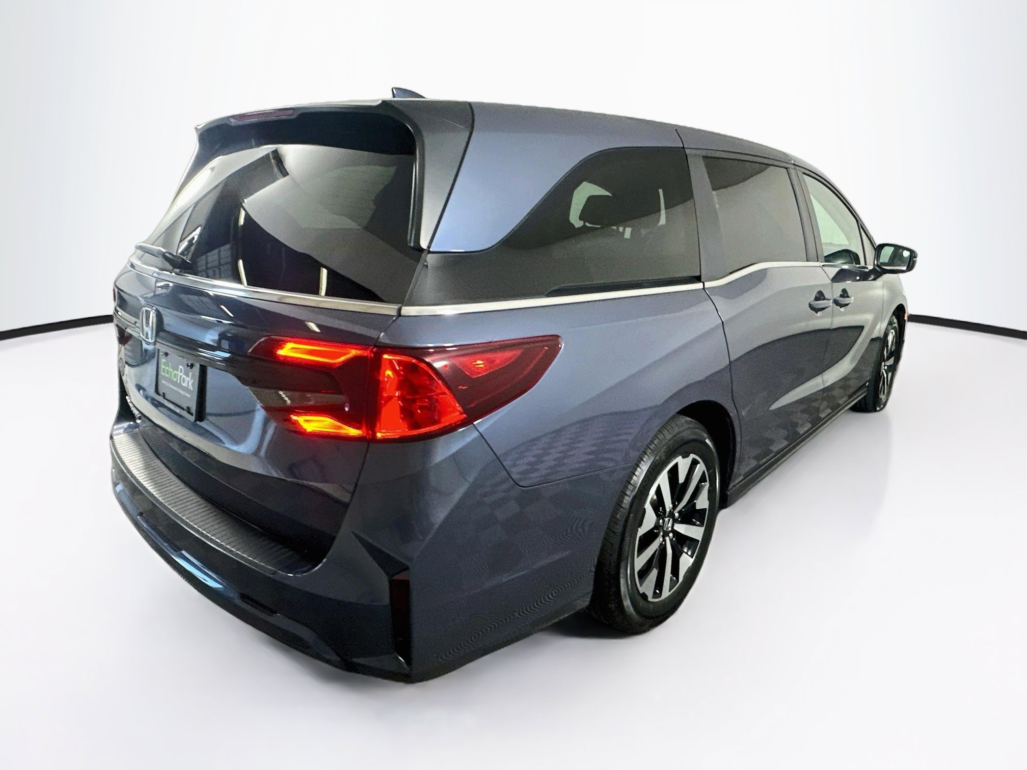 Used 2025 Honda Odyssey EX-L image 9