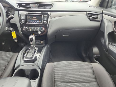 Used 2020 Nissan Rogue Sport S w/ Appearance Package image 11