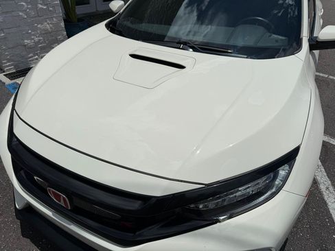 Used 2019 Honda Civic Type R image 14