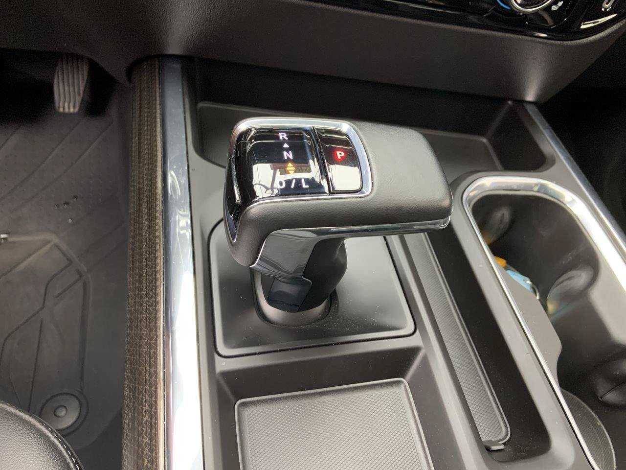 Used 2023 Chevrolet Silverado 1500 RST AWD/4WD image 26