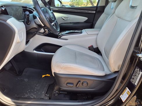 Certified 2024 Hyundai Tucson Limited AWD/4WD image 22