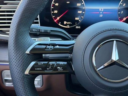 New 2026 Mercedes-Benz GLS 450 4MATIC image 16