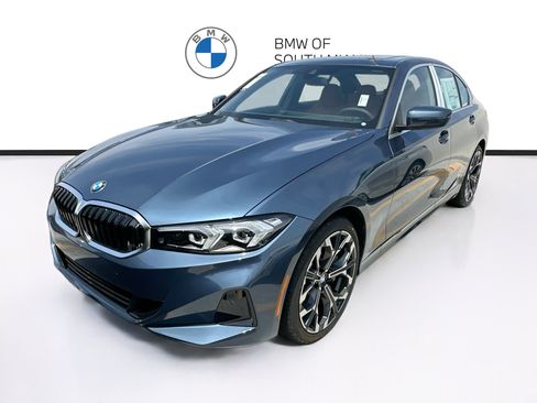 New 2026 BMW 330i Sedan w/ Convenience Package RWD image 3