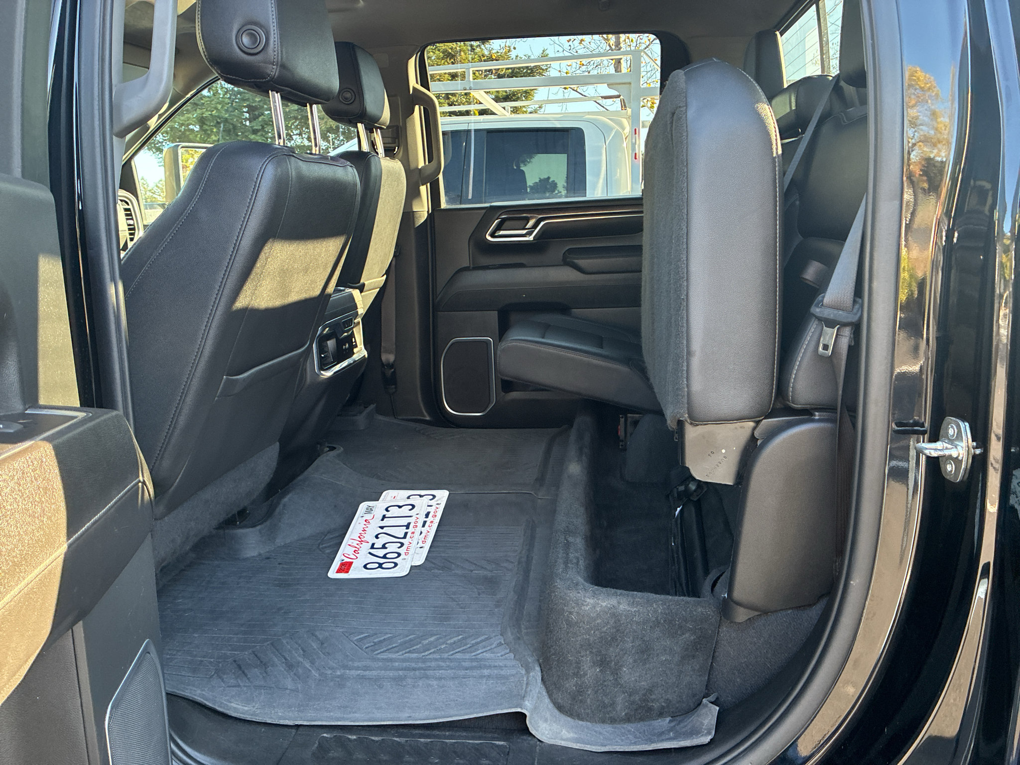 Used 2024 Chevrolet Silverado 2500 LTZ w/ LTZ Plus Package AWD/4WD image 35