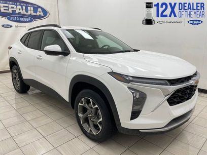 New 2026 Chevrolet Trax LT w/ Driver Confidence Package
