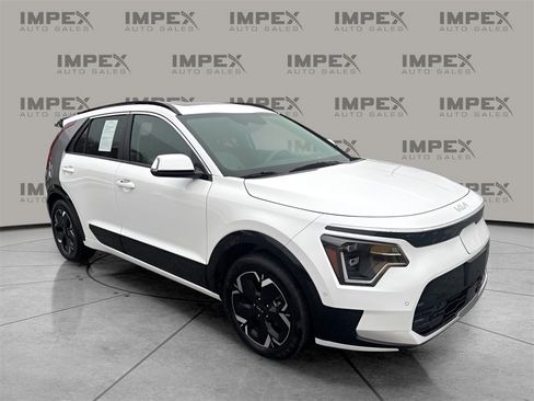 Used 2023 Kia Niro Wave w/ Wave Preserve Package image 7