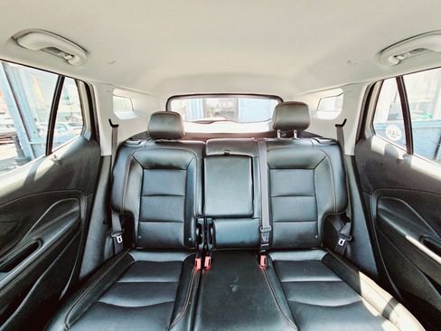 Used 2020 GMC Terrain SLT image 34