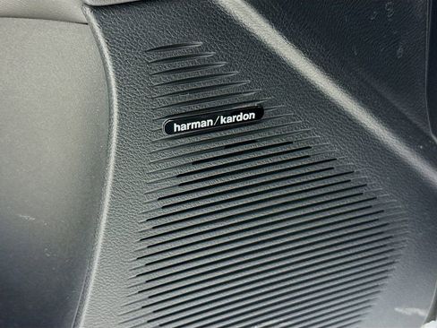 Used 2023 Dodge Challenger R/T Scat Pack w/ Plus Package image 21