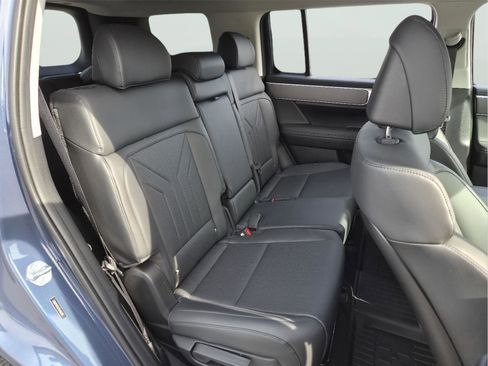 Certified 2026 Hyundai Santa Fe SEL image 19