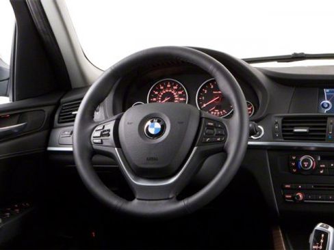 Used 2013 BMW X3 xDrive28i image 6