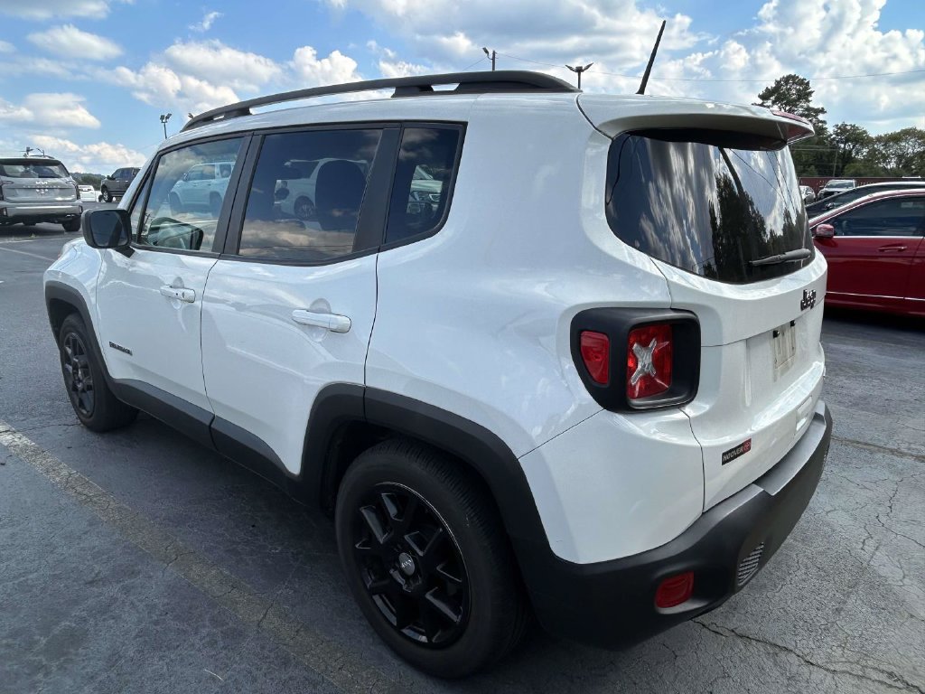 Used 2020 Jeep Renegade Sport w/ Sport Appearance Group FWD image 2