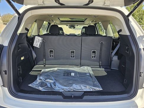 New 2026 Subaru Ascent Limited Bronze AWD/4WD image 10